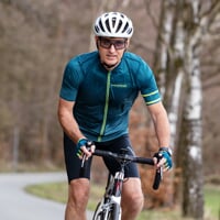 SOLAR das Full-Zip-Radtrikot schwarz