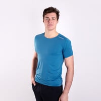TECHNIC das Sport-T-Shirt TR4